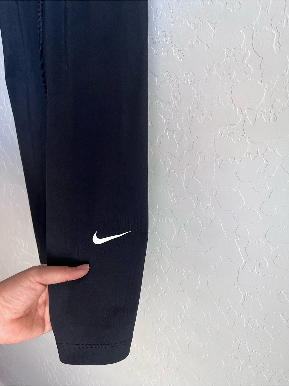 Nike Small Maternity Dri Fit High Rise Leggings - Picture 9 of 10